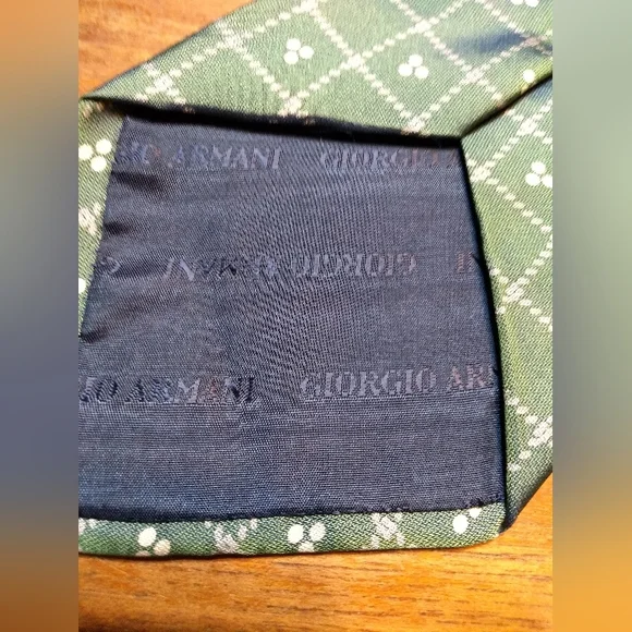 Giorgio Armani Tie, 60% Polyester, 40% Silk, Green & White Pattern Made … - Picture 4 of 10